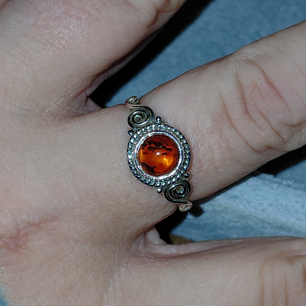 Dainty Sterling Silver Amber Ring - Picture 5 of 10